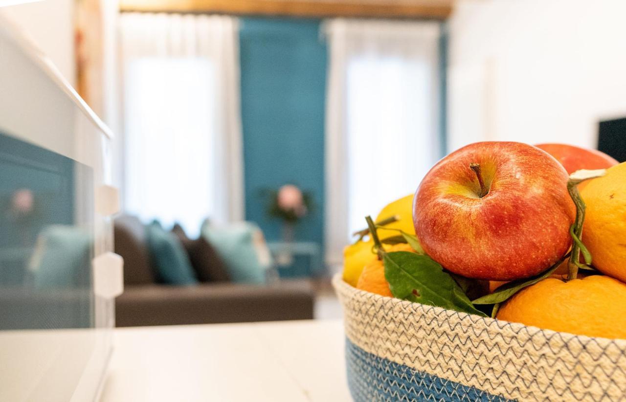 Boutique Nel Cuore Di Apartment